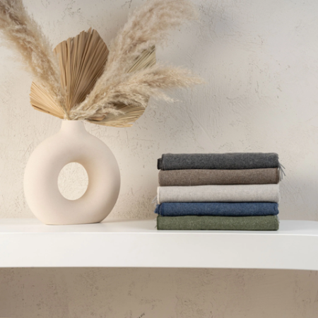 Menique koc z  wełny merino i kaszmiru Tallinn