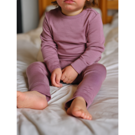 Koszulka z długim rękawem dziecięca z wełny merino Lille Barn lawenda